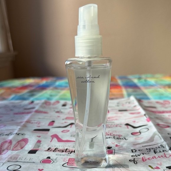 Victoria's Secret Other - Victoria’s Secret Sea Island coconut